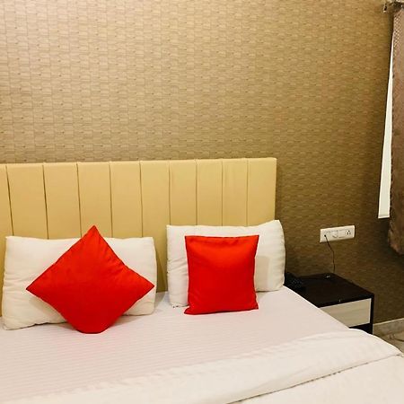 Hotel Kewal Palace Waranasi Zewnętrze zdjęcie
