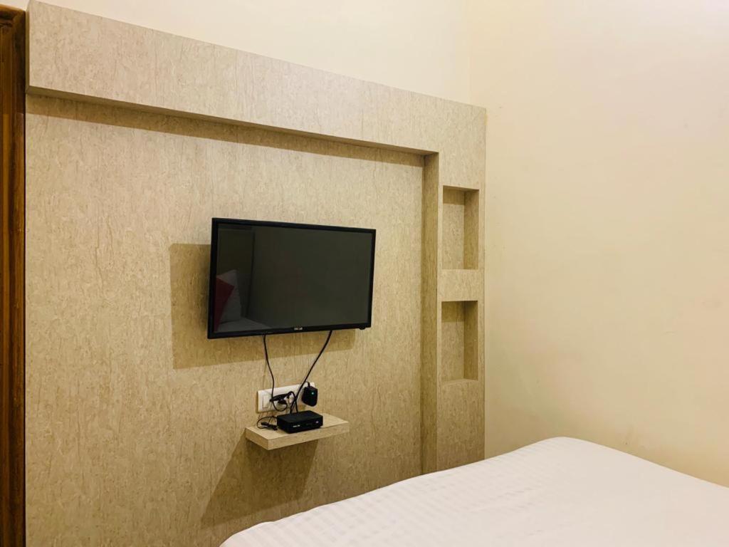 Hotel Kewal Palace Waranasi Zewnętrze zdjęcie