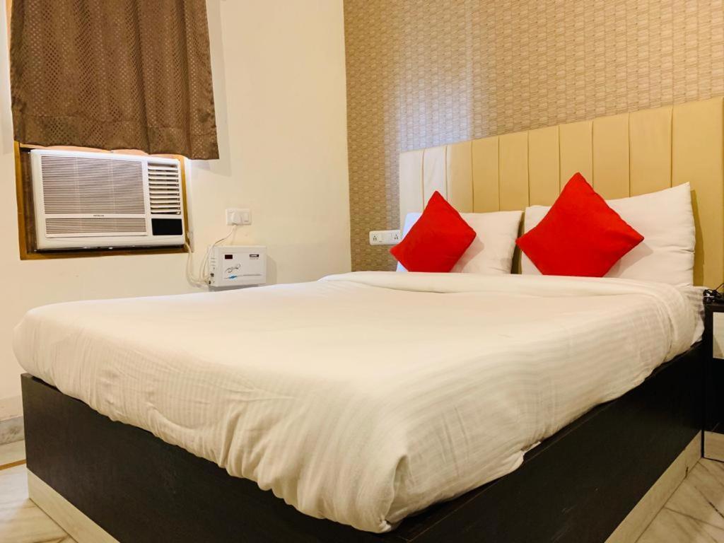 Hotel Kewal Palace Waranasi Zewnętrze zdjęcie